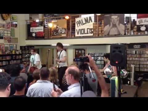 Palma Violets - Johnny Bagga' Donuts