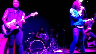 Crobot: "La mano de Lucifer"