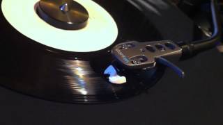 Jackie Bernard & The Kingstonians - Don`t Marvel