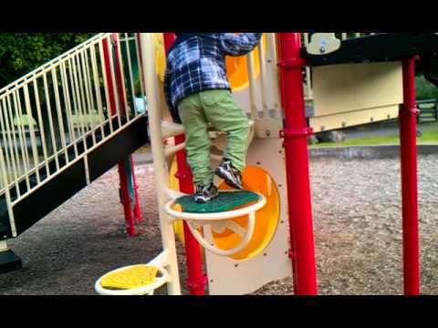 Shaivya conquers slide meant for 5+ years kids...