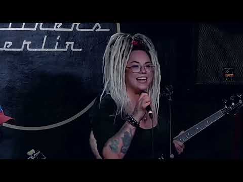 PALMIRA FURMAN - "Little Hearts" live in Artliners Berlin 2024