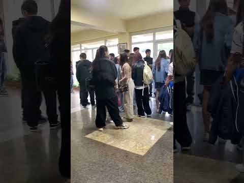 Ֆրանսիական քոլեջում դռները փակել են, թույլ չեն տալիս ուսանողներին միանալ դասադուլին