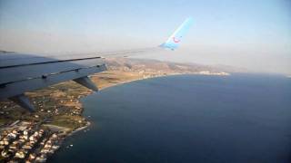 preview picture of video 'TUI 737-700 landing at Samos september 7th 2009'