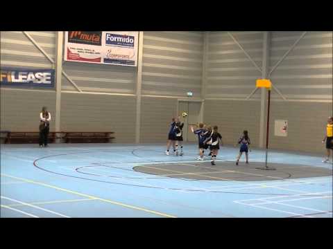 Nieuwerkerk E3 - KCC E2 (4 januari 2014)