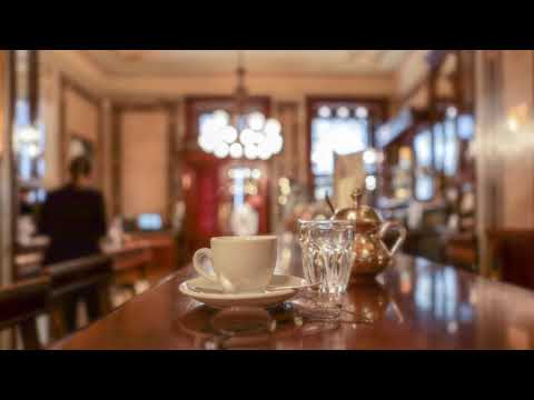 143 seconds... a Viennese coffee break / Demel