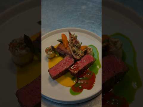 Perfect medium steak #steak #art #cooking #cheflife #gastronomy