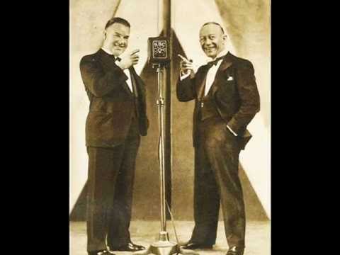 Billy Jones and Ernie Hare with Connie Gates 1934