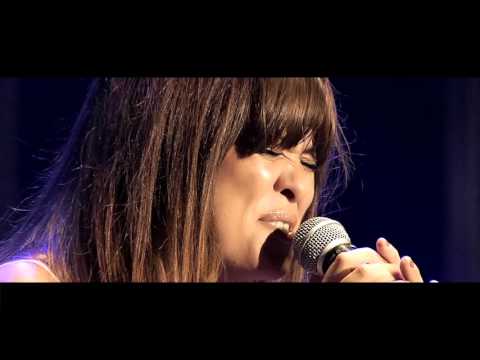download lagu mp3 mp4 Vanesa Martín Polvo De Mariposas, download lagu Vanesa Martín Polvo De Mariposas gratis, unduh video klip Vanesa Martín Polvo De Mariposas