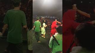 Download lagu Pandangan pertama, Anie anjani Familys group... Kebanyakan orang... mp3