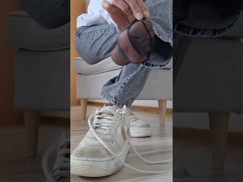 Sneakers und Nylons 🤗 #feet #nylon #socksaddict