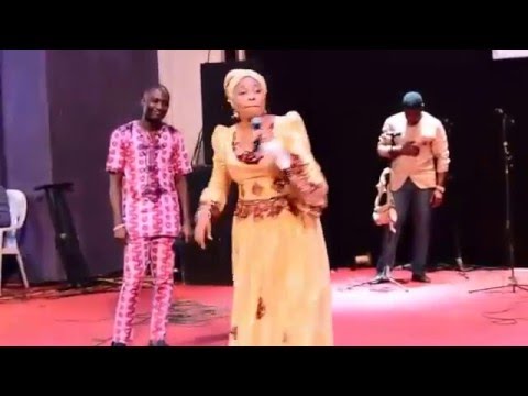 Watch Tope Alabi and Yetunde Are sing He's able in the African Way