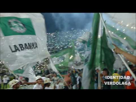"Recibimiento Atlético Nacional final Copa Libertadores 2016" Barra: Los del Sur &bull; Club: Atlético Nacional
