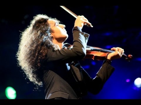 Nemanja Radulovic Paganini Violinconcerto No 1 D major 1st mov. - part 1