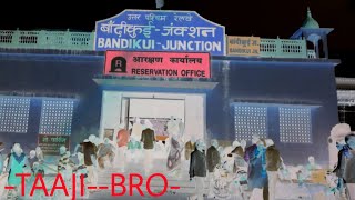 preview picture of video 'Bandikui junction {rajasthan ki first train starting here} बांदीकुई जंक्शन'