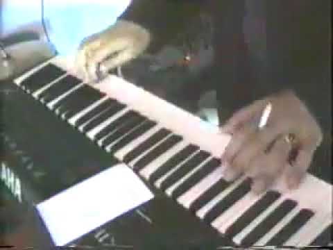 Mića Nikolić-Odlaziš,odlaziš-Bass Solo Yamaha Dx11