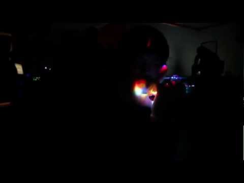 [FNL] [4/27/12] [KV] Tunnels Glove Light Show [EmazingLights.com]