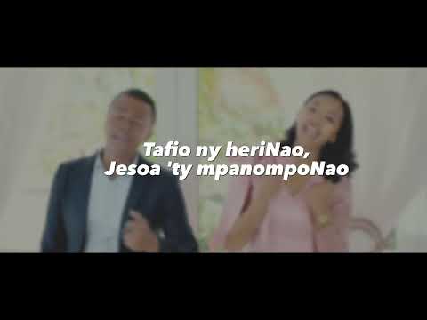 GASY TSARA MIDERA & ROVA MIHAJA - INTY AHO (Karaoke) 🙏