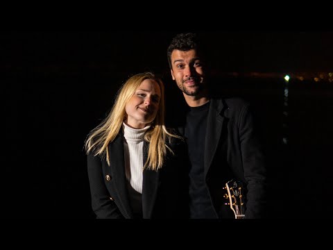 Rewrite The Stars - Zac Efron & Zendaya (Veronika & Rino acoustic cover)