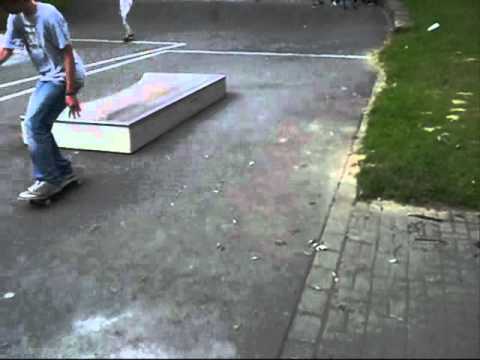 Dortmund Holzen curb .wmv