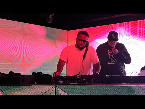 Beyoncé enlists DJ Terry Hunter for official remix to “Jolene”