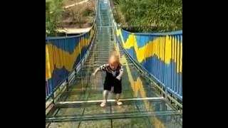 Midget makes the climb