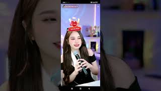 Download lagu Bunga 💐 (Ara Johari) May Bae from Vietnam. ❤️ #trending #Coverbymaybae mp3