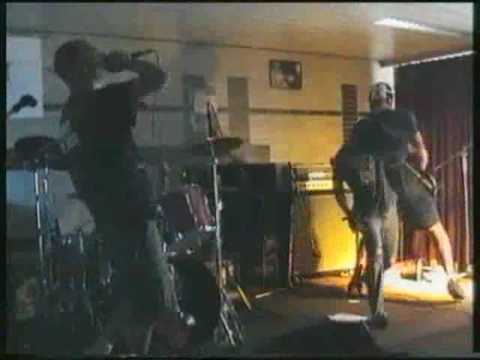 Comrades - Live at zaal volkshuis in Mol part 1 of 2