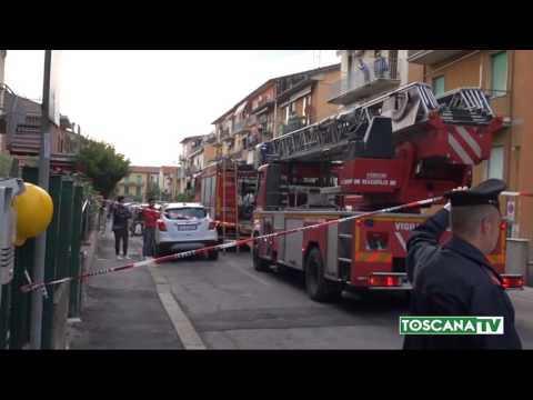 2017-05-15 PRATO - CORNICIONE CADE E SPEZZA TUBO GAS, TRAGEDIA SFIORATA