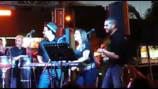 Dame un beso - Gisselle en La Placita de Santurce