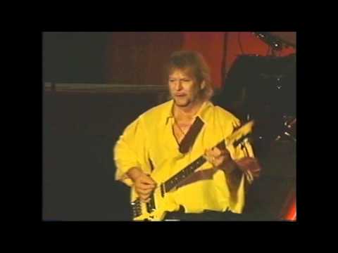Yes Talk Tour (1994) Part 1 - Intro & Perpetual Change