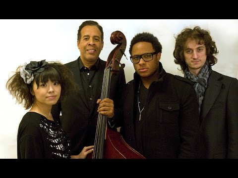 Stanley Clarke Band feat. Hiromi - Heineken Jazzaldia 2010