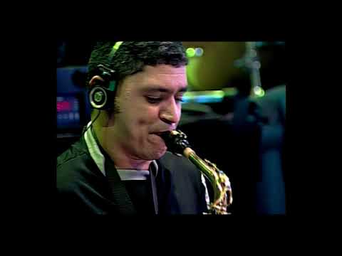 Não Vá Embora - Mastruz com Leite