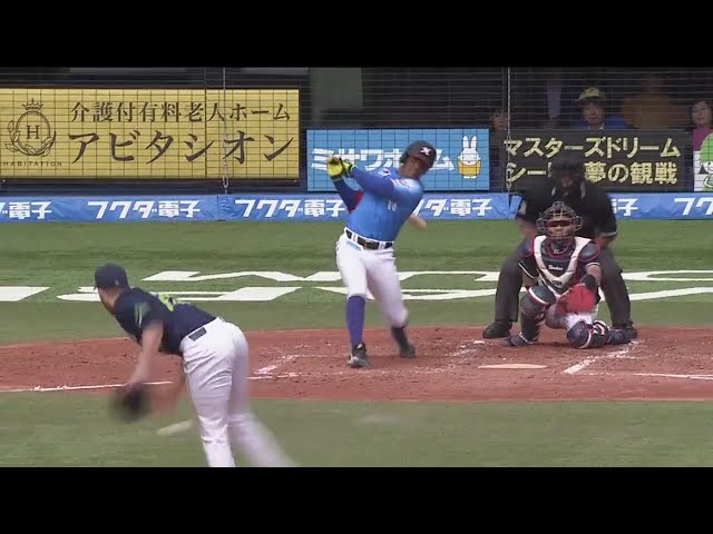 【1回裏】マリーンズ・サントス 4試合連続のヒット!! 2017/6/11 M-S