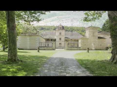 Heritage: the White Manor Castle