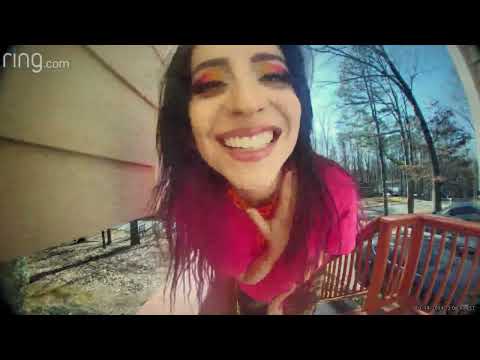 Nadia Vaeh - Sorry I Was Not O.K. - Official Music Video