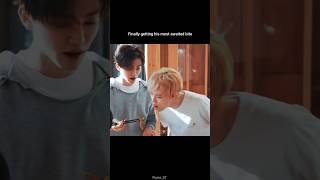Download lagu Chenle turns into a cat when he sees food 💚 #chenle #nctdream mp3