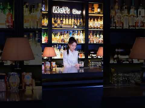 China Night Club Pole Dancer, Colorful Night Life  WalkTube 4K