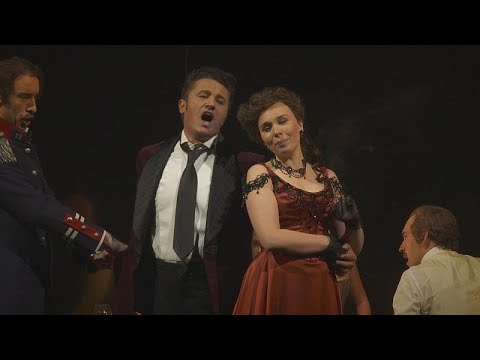 Elsa Dreisig et Piotr Beczala, couple irrésistible dans "Manon" à Zürich