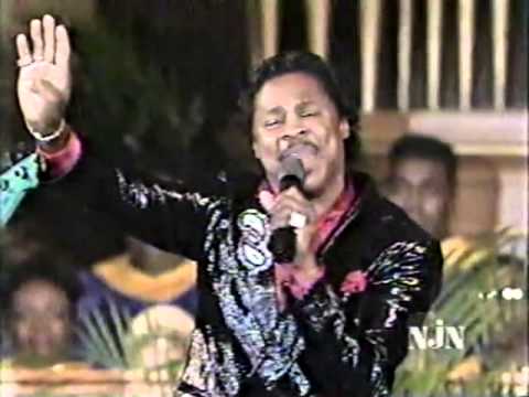 The Mighty Clouds of Joy - I've Been in the Storm Too Long