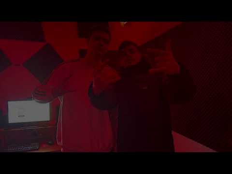 PIÉNSALO BIEN - NAVAS & EMAGO