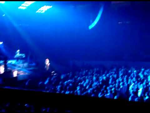 kelly clarkson Because Of You.3GP