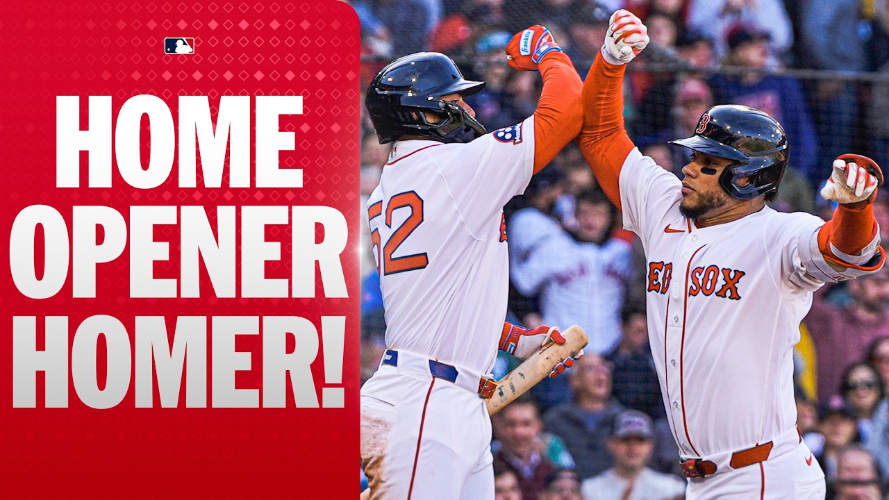 Willson Contreras homers in his first home game at Fenway! 💪 | MLB Highlights