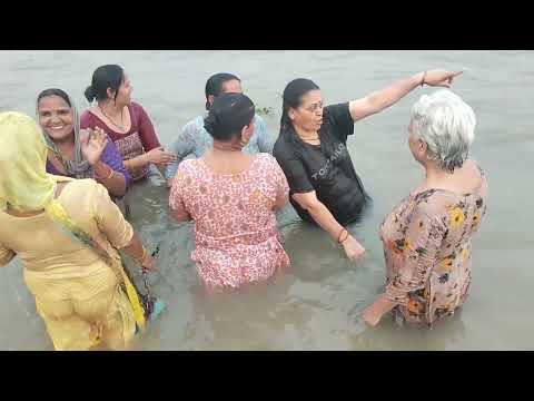 Indian Aunty Bath