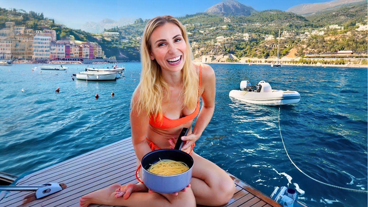 Join travelers on a journey to Villefranche.