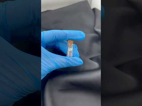 Pandantiv sticluta cu cristale de Cuart Angel Aura