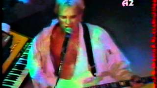 The Police - Walking In Your Footsteps (live in Montreal &#39;83)