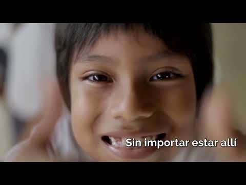 Canción: Vivo en un país