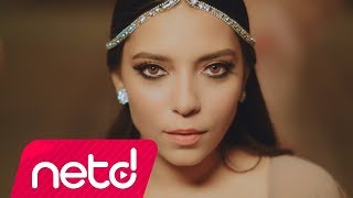 Yağmur Akoğlu - Oyna