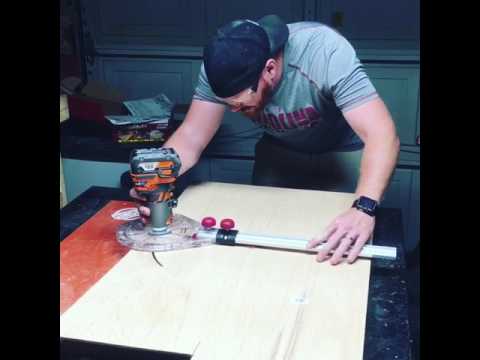 Milescraft 1219 circle cut guide with Ridgid Cordless router