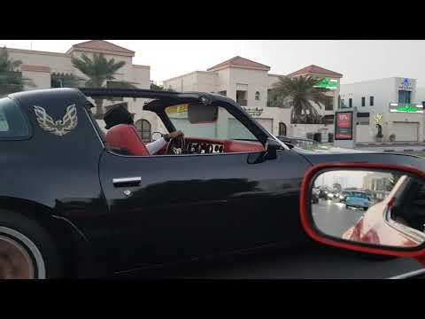 1979 Pontiac Firebird Trans Am 6.6-litre V8 403 Dubai drive sounds AMAZING!